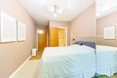 Uxbridge Road, Ealing - W5 view 19