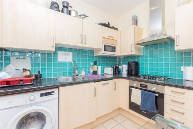 Brunswick Road, Ealing - W5 view 4