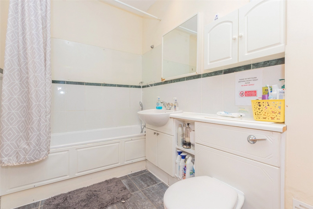 2 bedrooms apartments/flats for sale in Brunswick Road, Ealing - W5 view 10