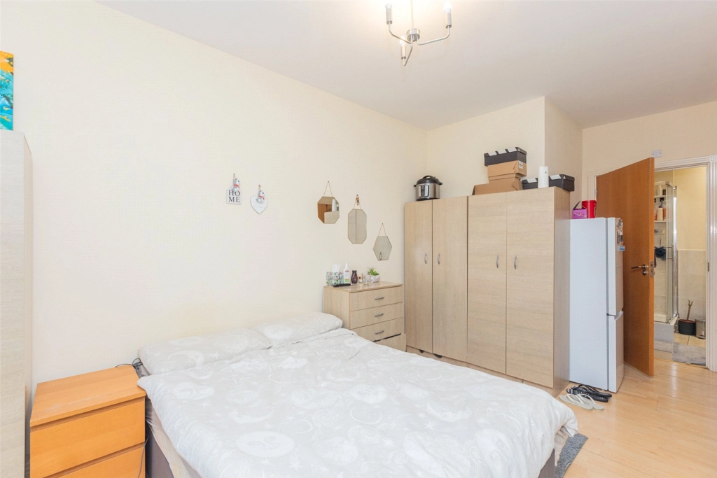 2 bedrooms apartments/flats for sale in Brunswick Road, Ealing - W5 view 14