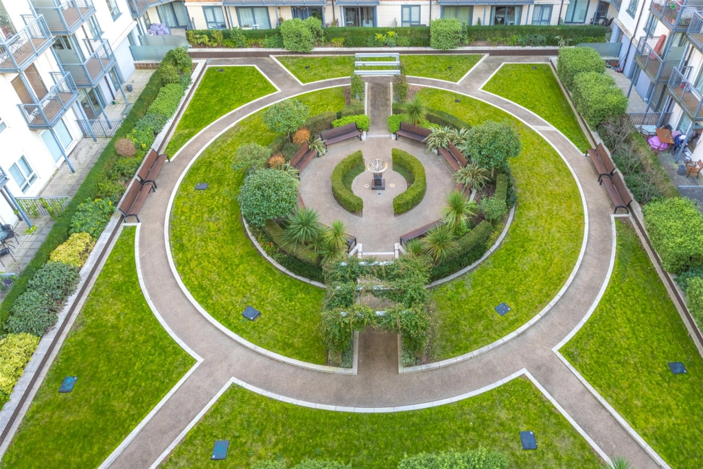 2 bedrooms apartments/flats for sale in Heritage Avenue, Beaufort Park, Colindale - NW9 view 28