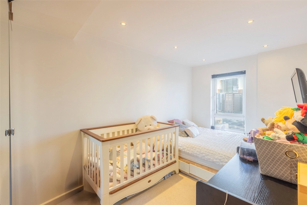 2 bedrooms apartments/flats for sale in Heritage Avenue, Beaufort Park, Colindale - NW9 view 7