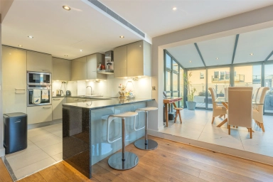 NW9image0