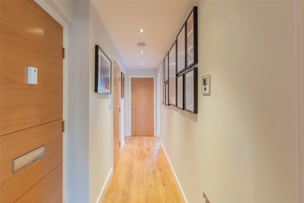 2 bedrooms apartments/flats for sale in Heritage Avenue, Beaufort Park, Colindale - NW9 view 11