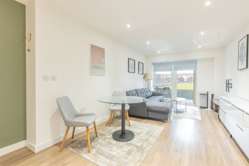 1 bedroom apartments/flats for sale in Aerodrome Road, Beaufort Park, Colindale - NW9 view 11