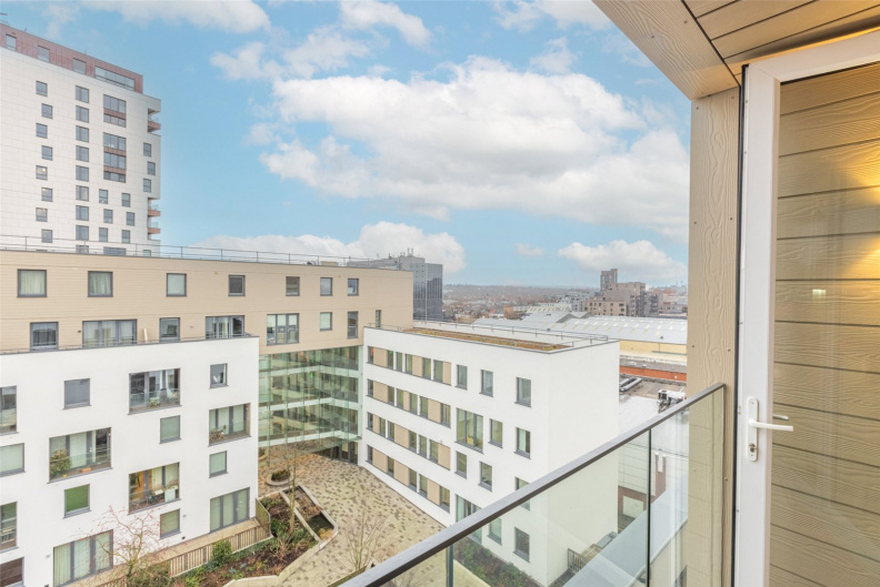 2 bedrooms apartments/flats for sale in Capitol Way, Colindale - NW9 view 2