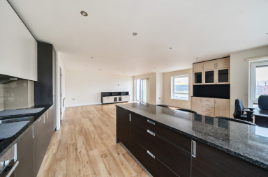 Aerodrome Road, London - NW9 view 12