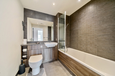 Aerodrome Road, London - NW9 view 8