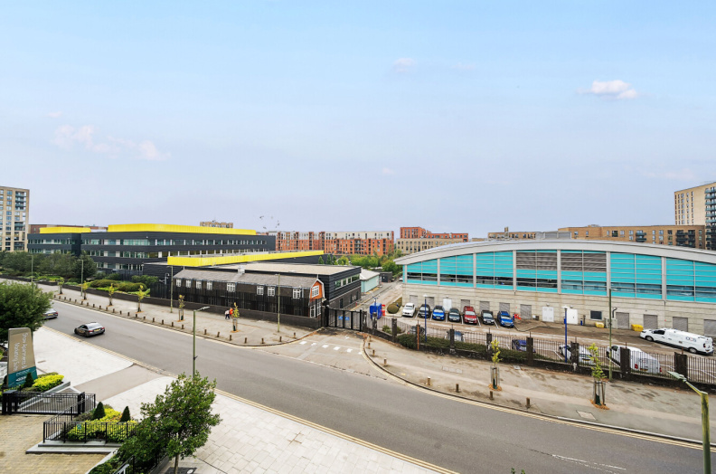 2 bedrooms apartments/flats for sale in Aerodrome Road, London - NW9 view 10