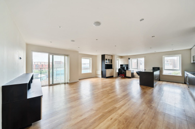 Aerodrome Road, London - NW9 view 17