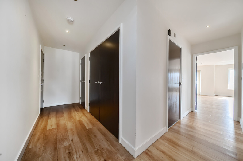 2 bedrooms apartments/flats for sale in Aerodrome Road, London - NW9 view 7