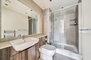 Aerodrome Road, London - NW9 view 20