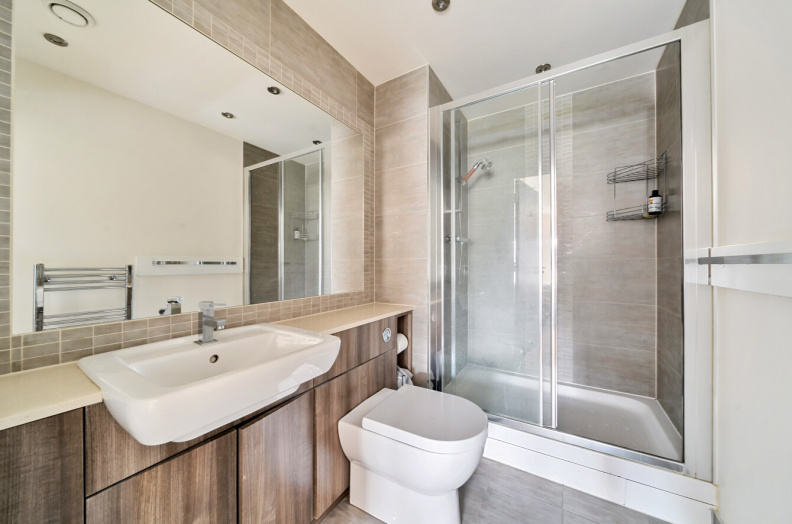 2 bedrooms apartments/flats for sale in Aerodrome Road, London - NW9 view 20