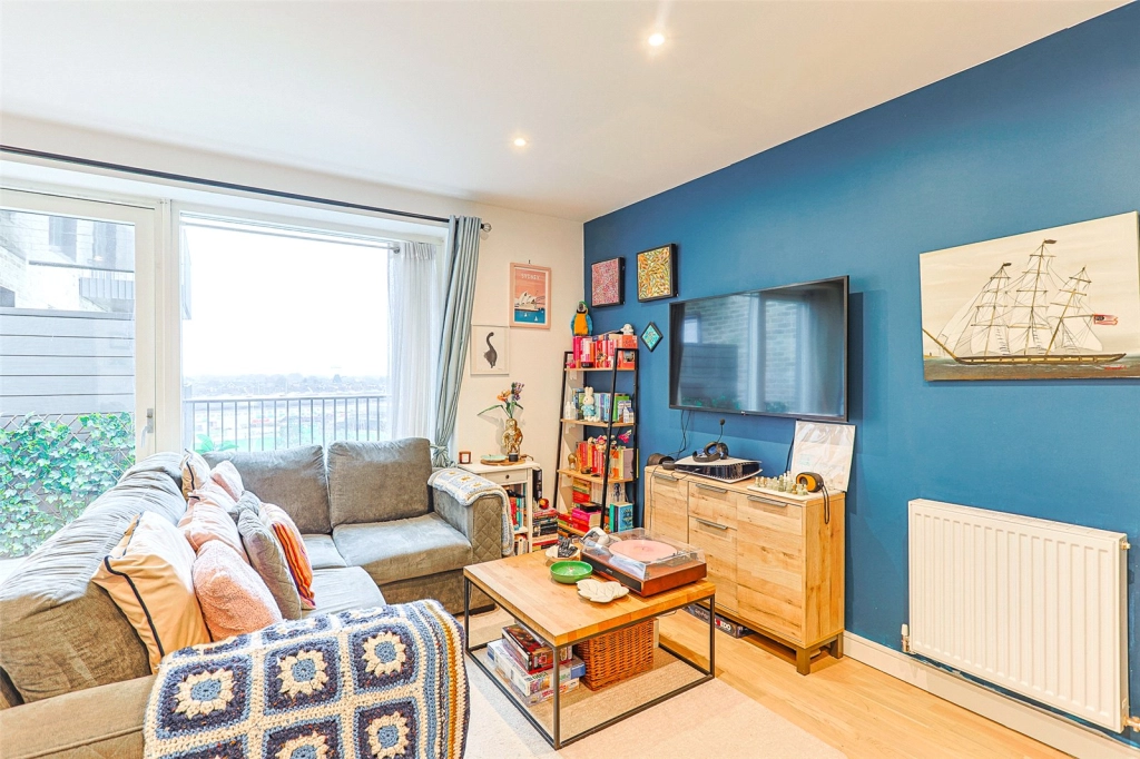 Studio apartments/flats for sale in Accolade Avenue, Southall - UB1 view 13