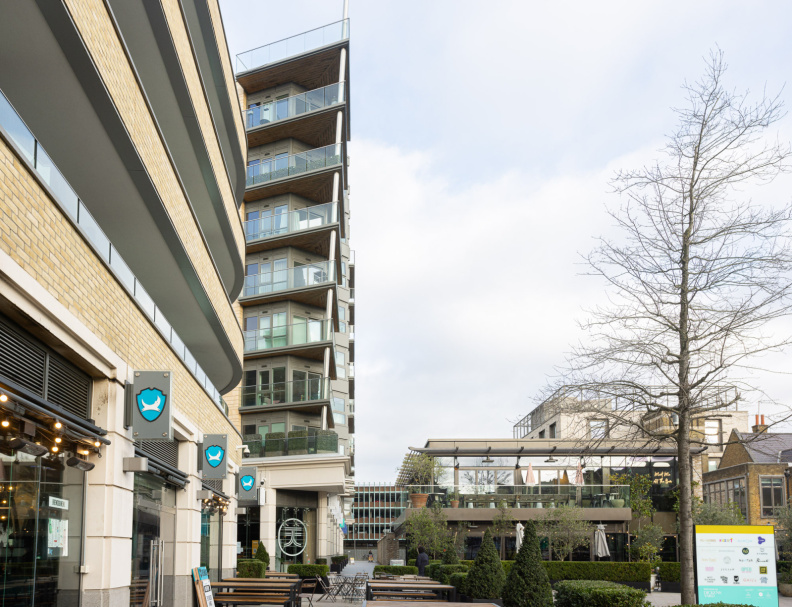 1 bedroom flat for Sale in Longfield Avenue, Ealing, W5, London