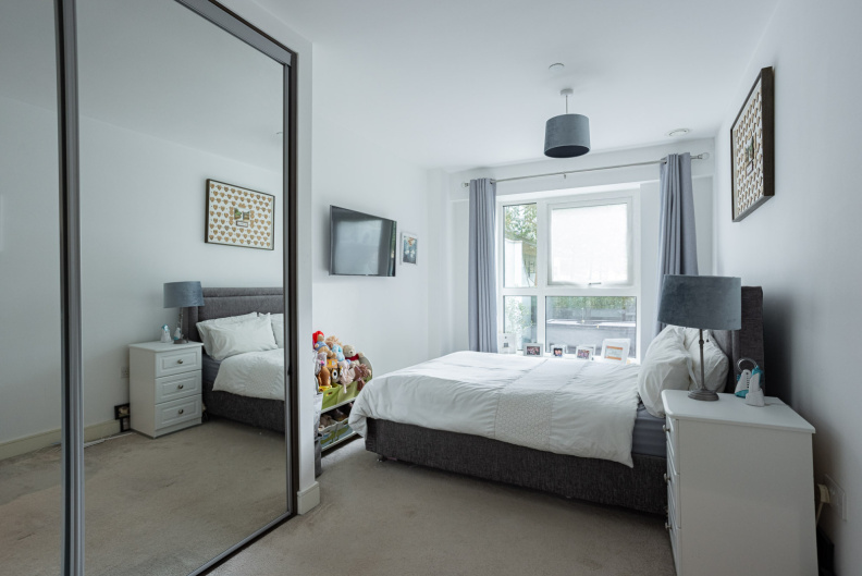 1 bedroom apartments/flats to sale in Longfield Avenue, Ealing-image 5