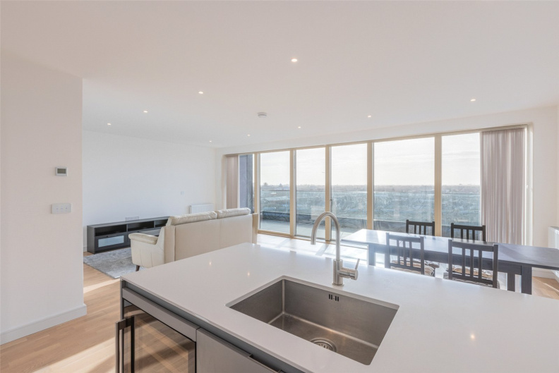 3 bedrooms apartments/flats to sale in Accolade Avenue, Southall-image 2