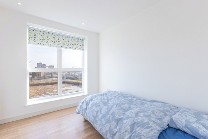 3 bedrooms apartments/flats to sale in Accolade Avenue, Southall-image 18