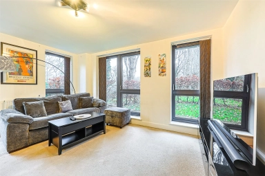 Charcot Road, Colindale - NW9 view 13