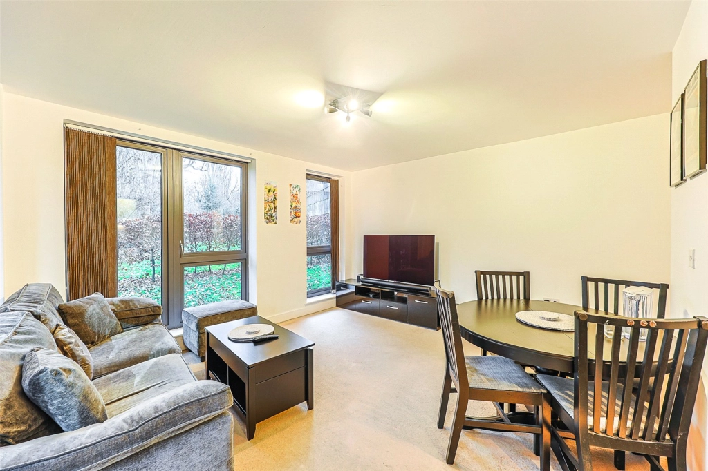 2 bedrooms apartments/flats for sale in Charcot Road, Colindale - NW9 view 3