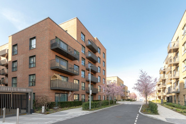 Greenleaf Walk, Southall UB1 image 16