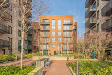 Greenleaf Walk, Southall UB1 image 18