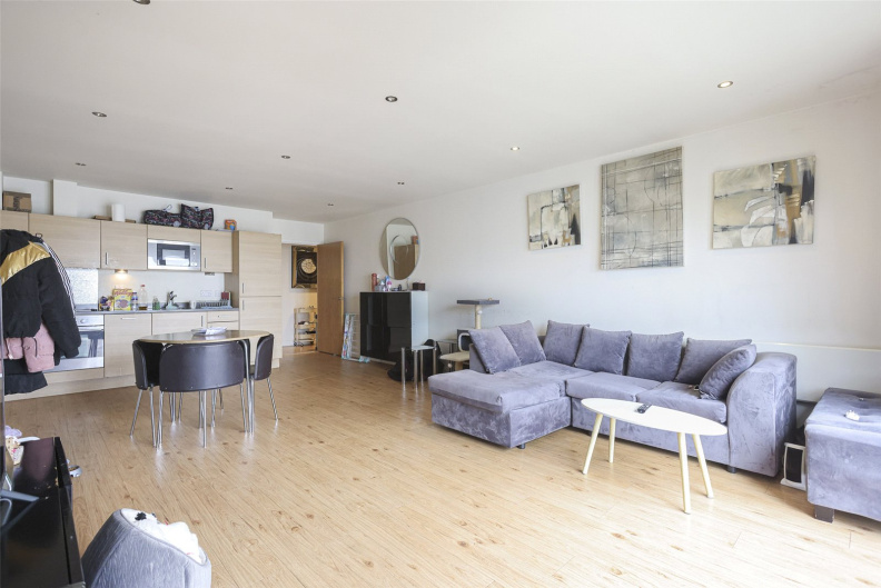 1 bedroom apartments/flats to sale in Heritage Avenue, Beaufort Park, Colindale-image 3