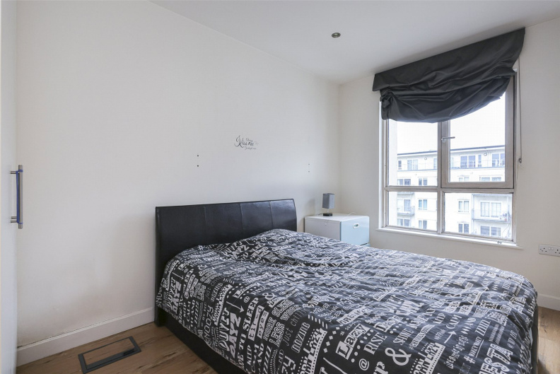 1 bedroom apartments/flats to sale in Heritage Avenue, Beaufort Park, Colindale-image 6