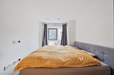 Longfield Avenue, Ealing W5 image 5
