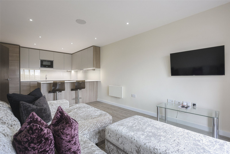 1 bedroom apartments/flats to sale in Aerodrome Road, Beaufort Park, Colindale-image 3