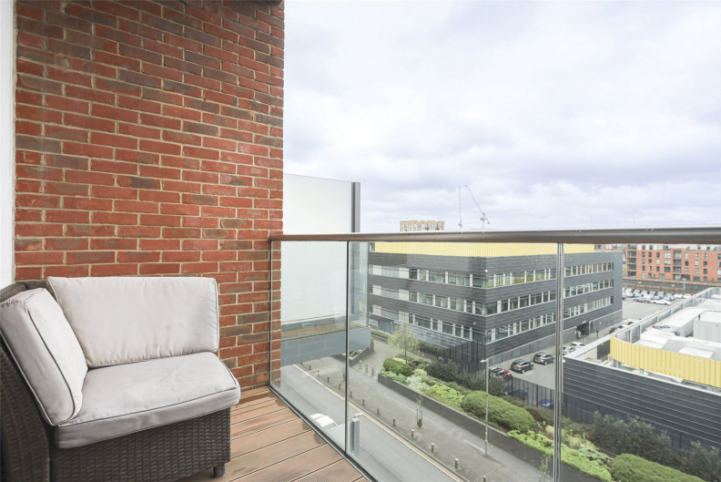 1 bedroom apartments/flats to sale in Aerodrome Road, Beaufort Park, Colindale-image 17