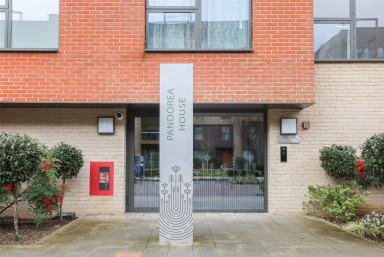 Lismore Boulevard, Colindale Gardens - NW9 view 24