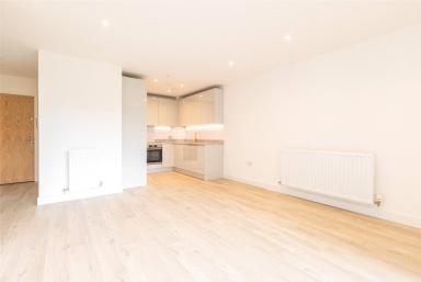 Lismore Boulevard, Colindale Gardens - NW9 view 4