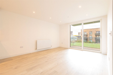 Lismore Boulevard, Colindale Gardens - NW9 view 3