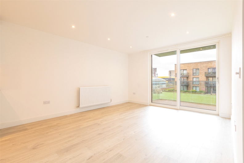 1 bedroom apartments/flats to sale in Lismore Boulevard, Colindale Gardens-image 3