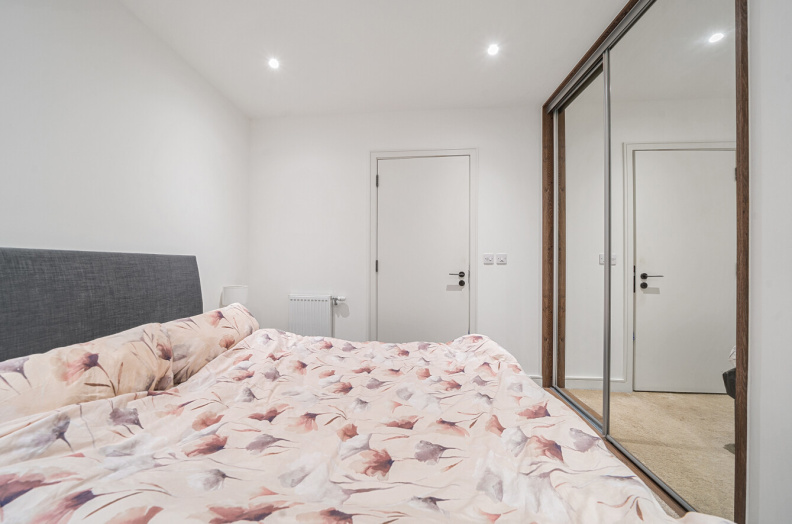 1 bedroom apartments/flats to sale in Greenleaf Walk, Southall-image 7