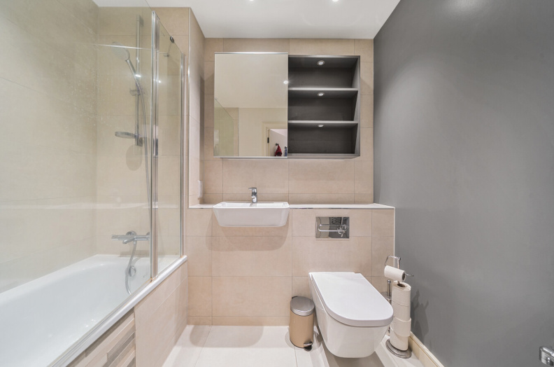1 bedroom apartments/flats to sale in Greenleaf Walk, Southall-image 12