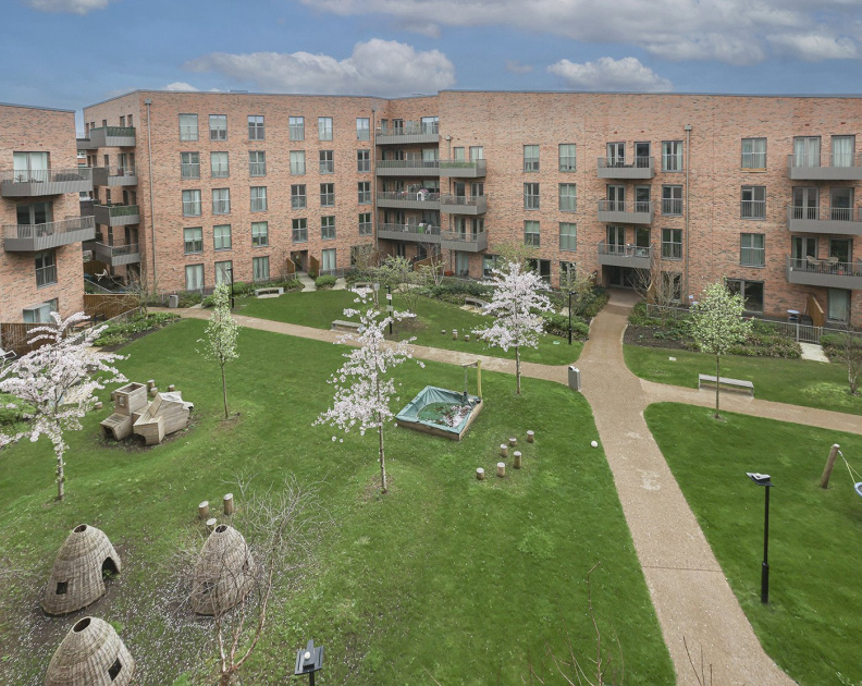 2 bedrooms apartments/flats to sale in Royal Engineers Way, Mill Hill East-image 22