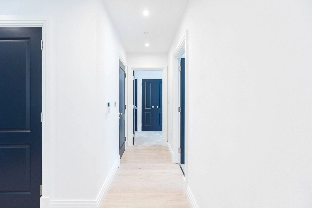 2 bedrooms apartments/flats for sale in Filmworks Walk, Ealing - W5 view 11