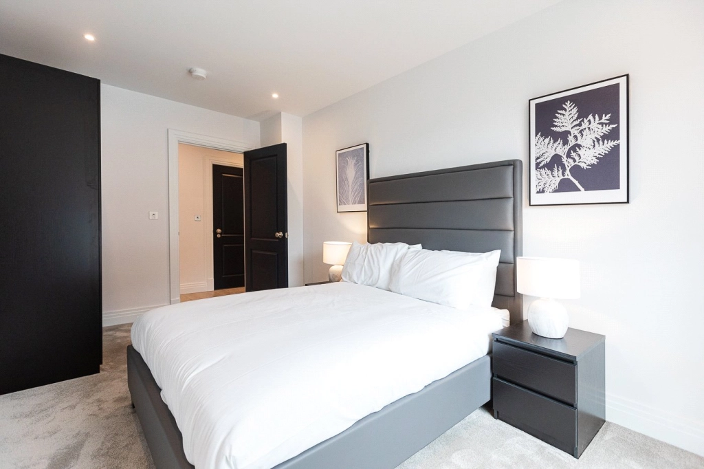 2 bedrooms apartments/flats for sale in Filmworks Walk, Ealing - W5 view 13