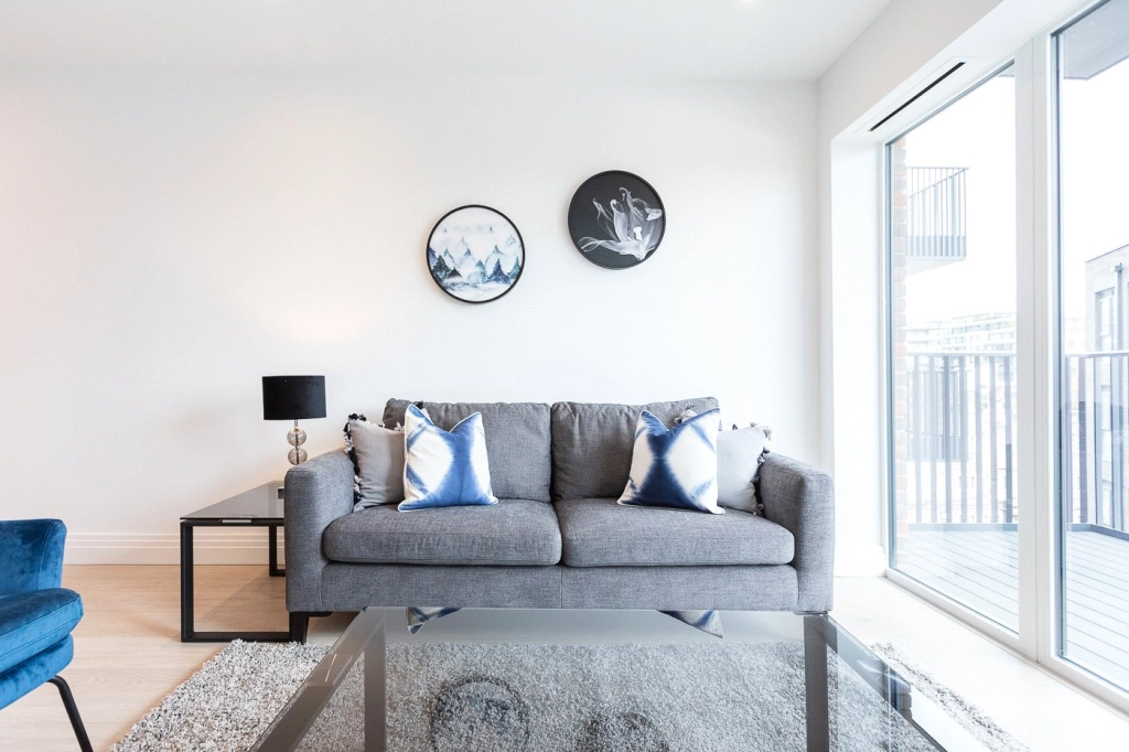 2 bedrooms apartments/flats for sale in Filmworks Walk, Ealing - W5 view 6