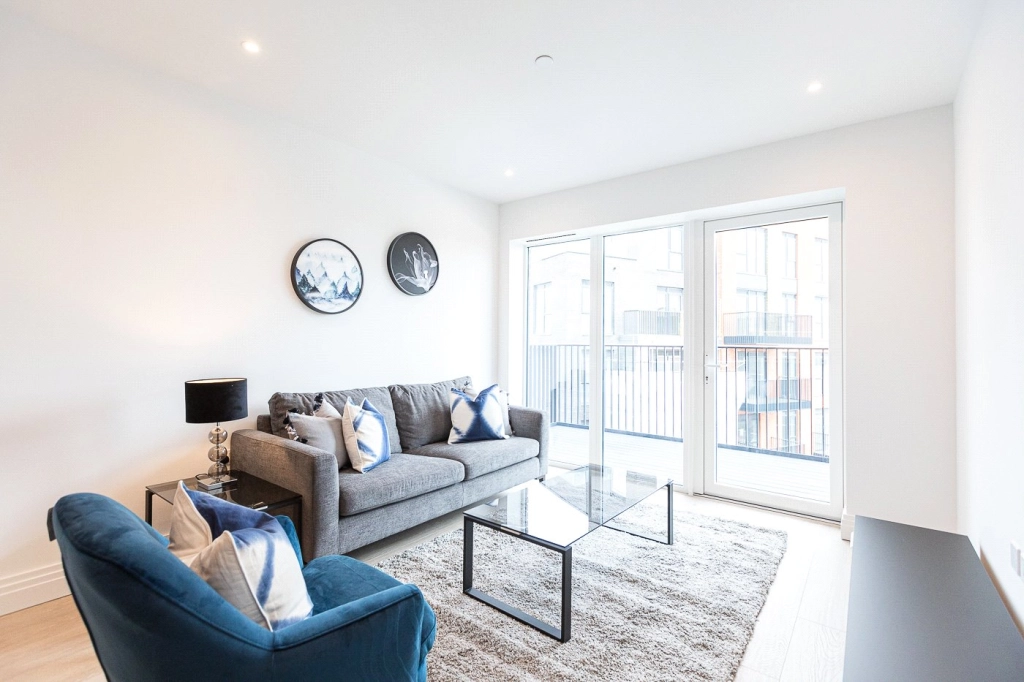 2 bedrooms apartments/flats for sale in Filmworks Walk, Ealing - W5 view 2