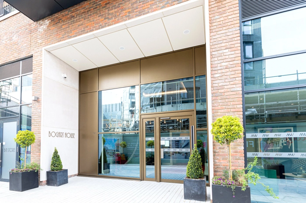 2 bedrooms apartments/flats for sale in Filmworks Walk, Ealing - W5 view 20