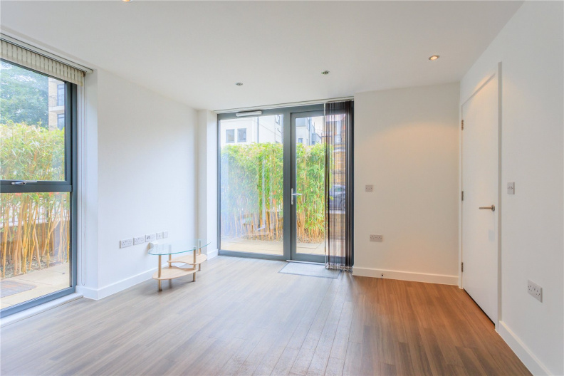 1 bedroom apartments/flats for sale in Tewkesbury Road, Ealing - W13 view 8