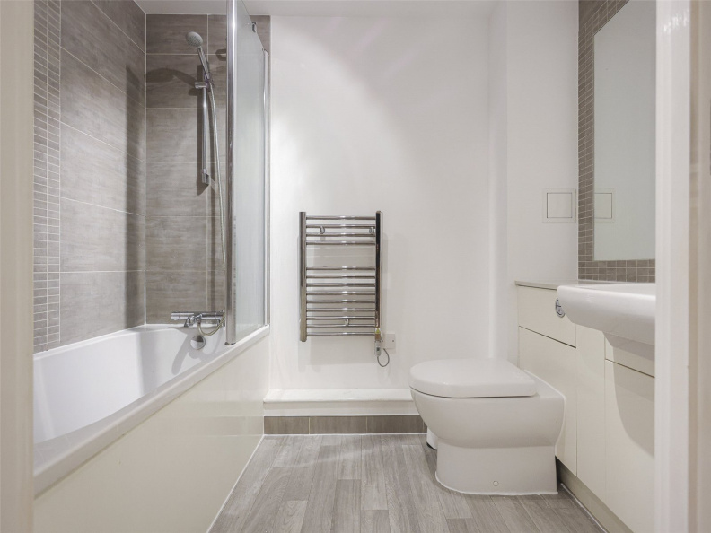1 bedroom apartments/flats for sale in Heritage Avenue, Beaufort Park - NW9 view 8