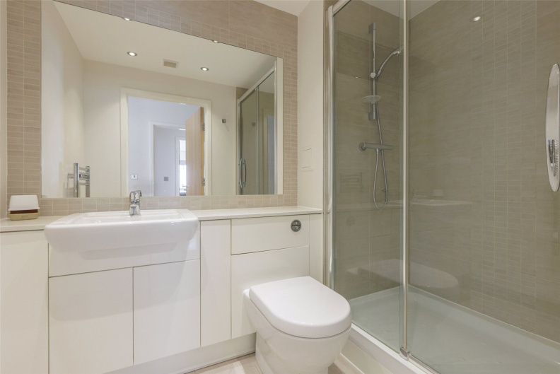 2 bedrooms apartments/flats for sale in Heritage Avenue, Beaufort Park, Colindale - NW9 view 9