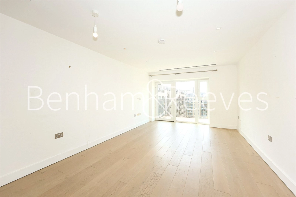 3 bedrooms apartments/flats for sale in Beaufort Square, London - NW9 view 2