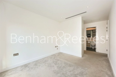 Beaufort Square, London - NW9 view 17