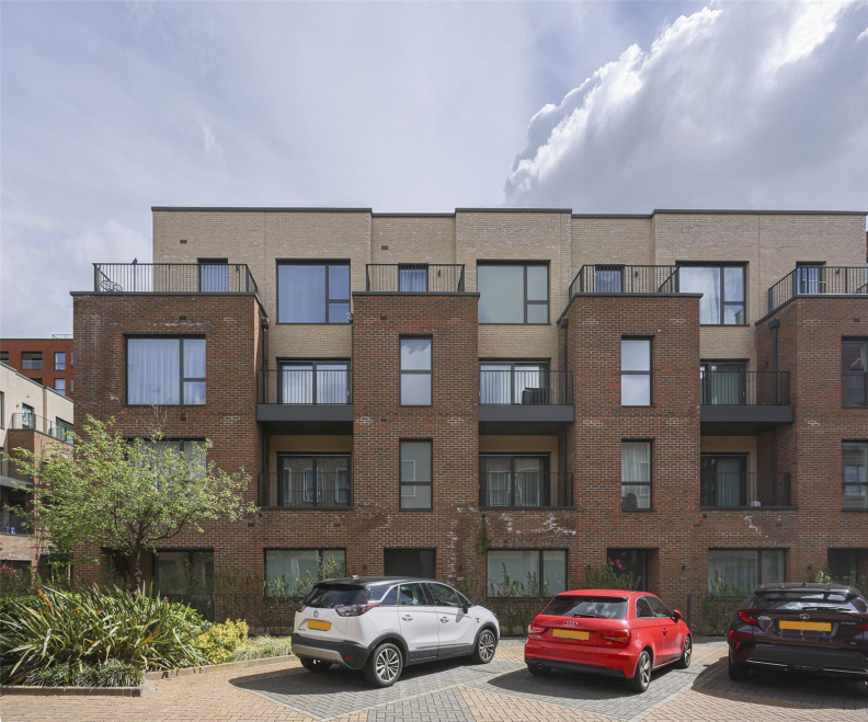 2 bedrooms apartments/flats to sale in Thonrey Close, Colindale Gardens-image 6