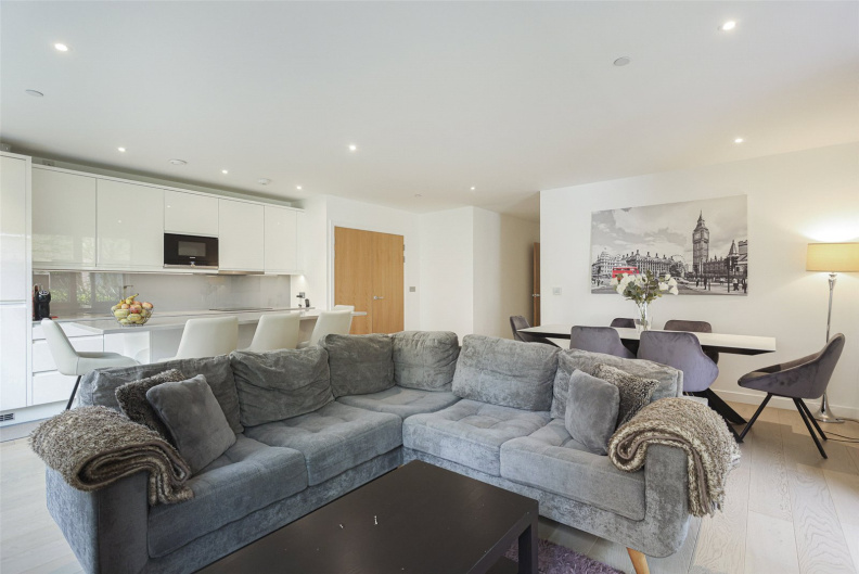 2 bedrooms apartments/flats to sale in Thonrey Close, Colindale Gardens-image 16